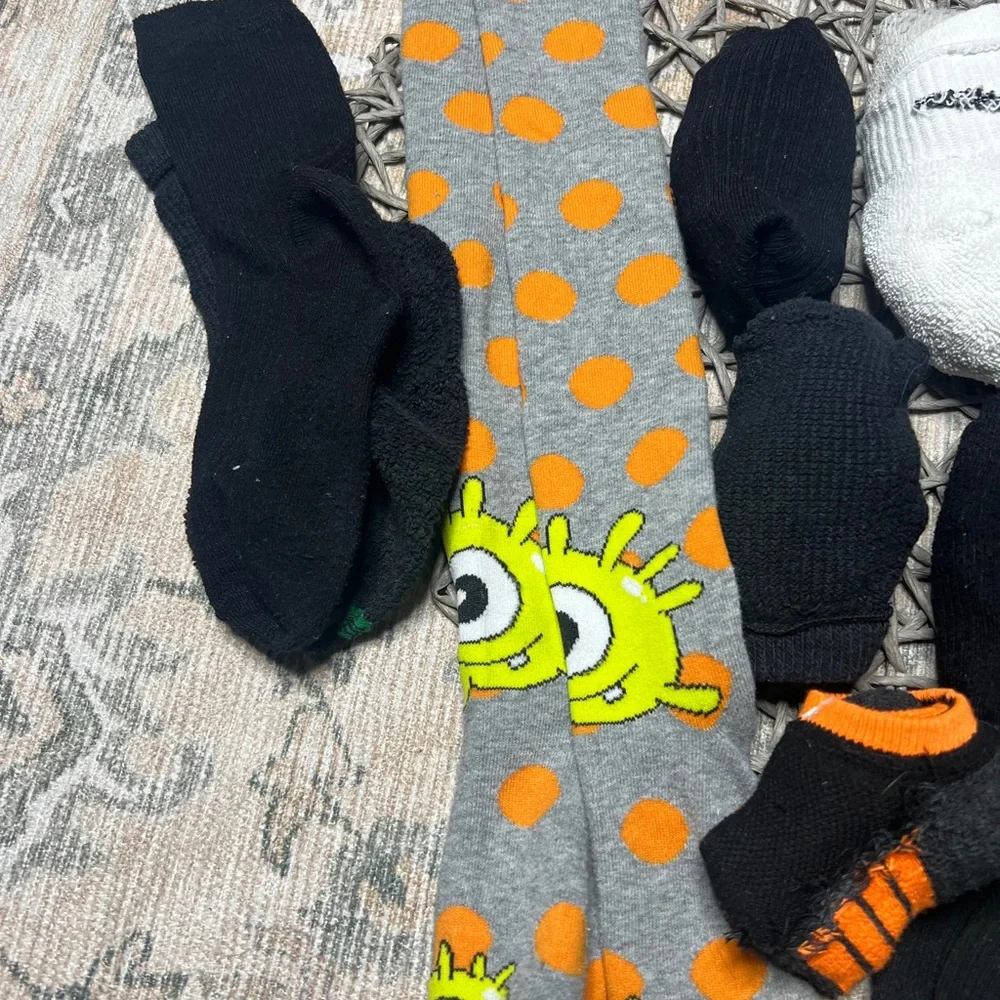 Bundle mixed size socks
